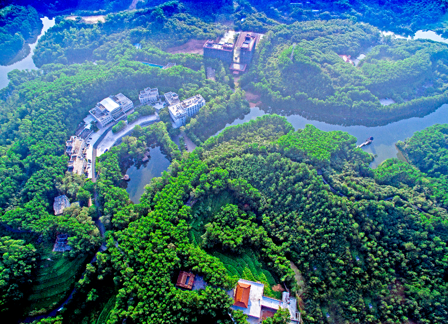 京明度假村-李维照.JPG