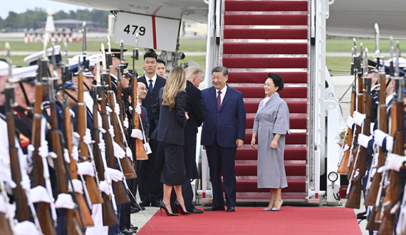 习近平抵达华盛顿对美国进行国事访问