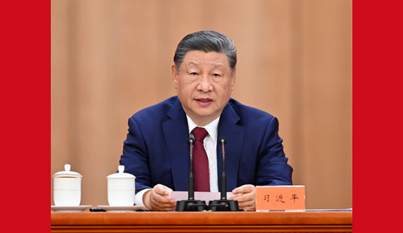 习近平出席纪念中国工农红军长征胜利90周年大会并发表重要讲话