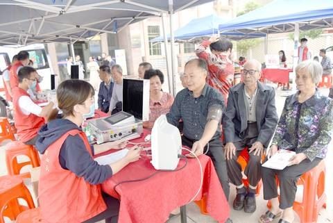 揭阳市人口和计划生育局局长贝舒勉