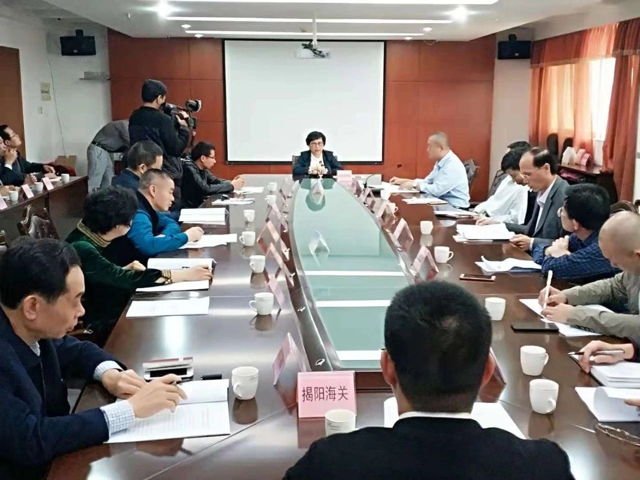 揭阳市人口和计划生育局局长贝舒勉