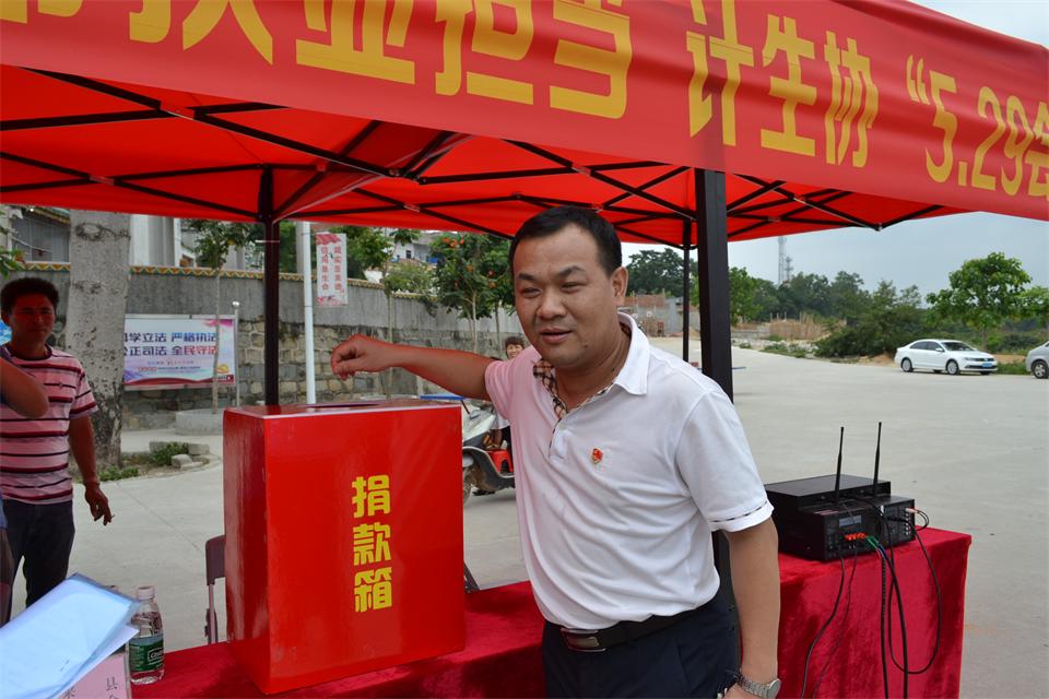 渔湖村多少人口_博社村人口多少(3)