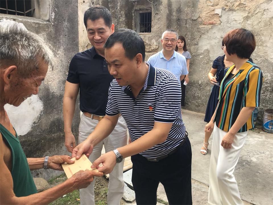 渔湖村多少人口_博社村人口多少(3)