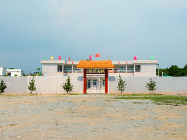 葵潭镇人口_葵潭镇世坚院图片(2)